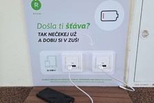 Říčany spustily bezplatné nabíjení v podchodu ZUŠ. V létě přibude ještě solární stanice Říčany spustily bezplatné nabíjení v podchodu ZUŠ. V létě přibude ještě solární stanice